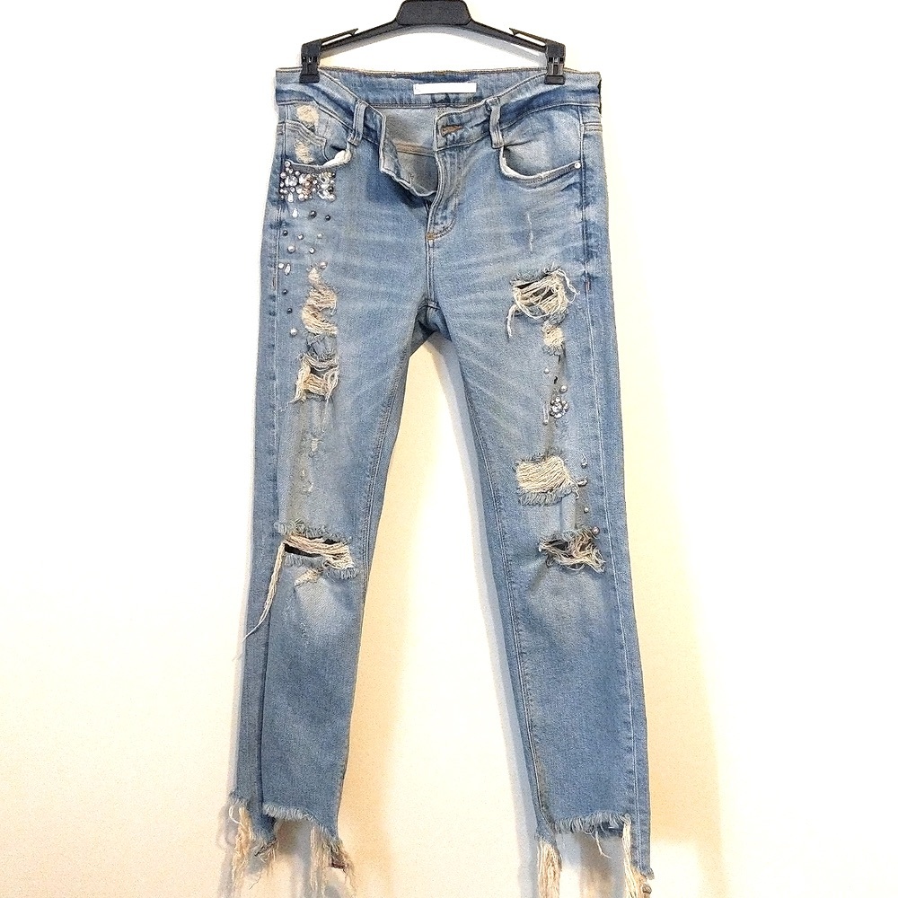 Zara Jeweled Trafaluc denim jeans